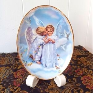 "Angel Kisses" Plate - Sandra Kuck